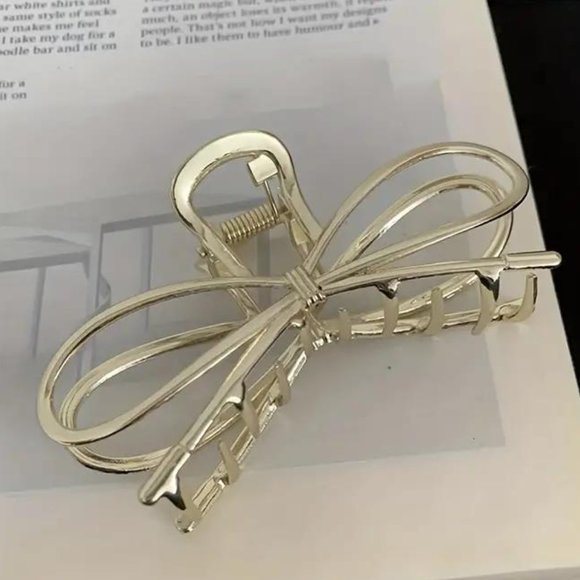 BOW CLAW CLIP in Silver or Gold - Picture 3 of 3